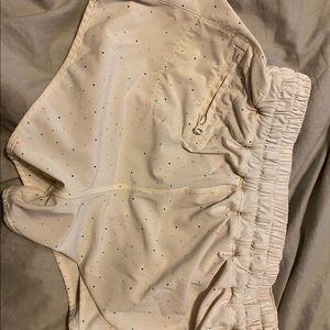 hotty hot shorts lululemon